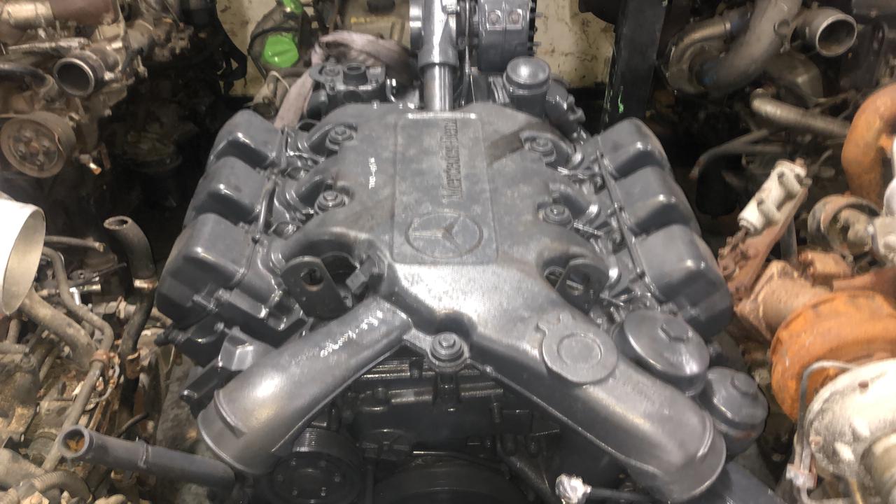 mercedes benz v6 om501